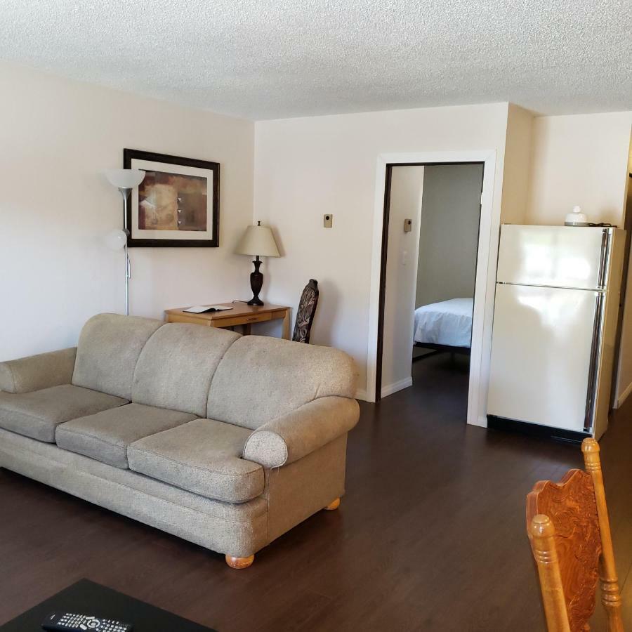 Apartmán Mountainside Comfort Sleeps 4 - 5 Min To Golf & Ski Kimberley Exteriér fotografie